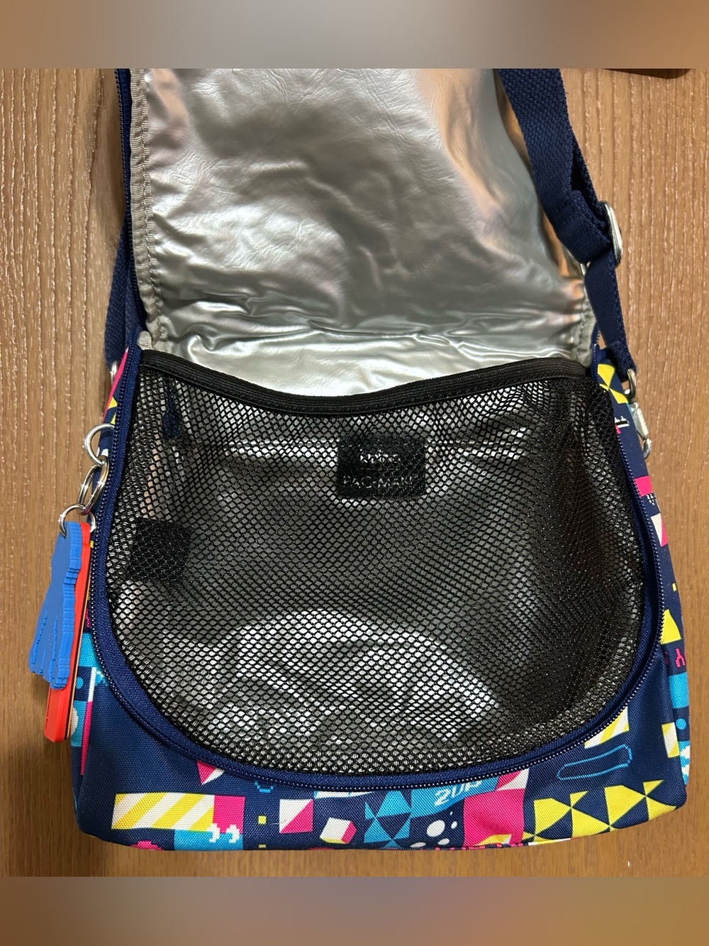 Kipling Kichirou Pac Man Lunch Bag - Picture 10 of 13